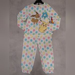 New, Girls' Pokemon Pajamas Size Small 6/6x